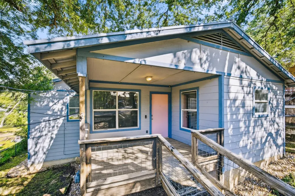 1106 Delano Street Austin TX 78721