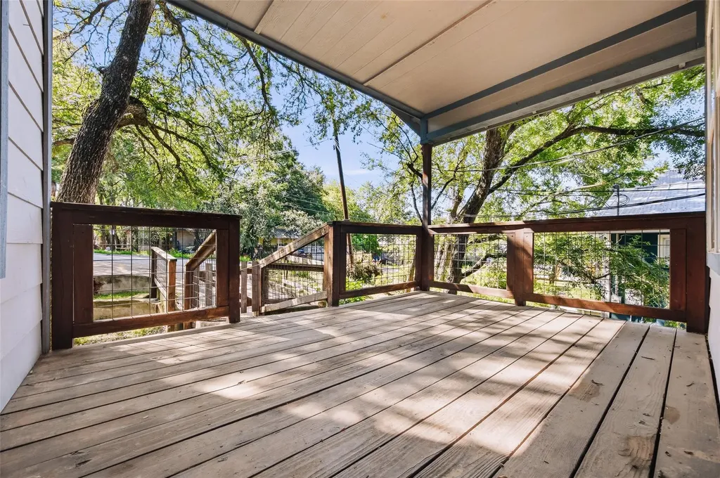 1106 Delano Street Austin TX 78721