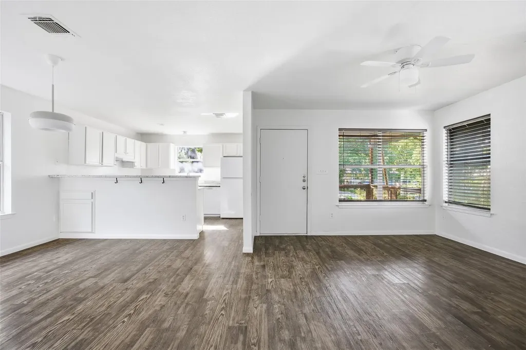 1106 Delano Street Austin TX 78721