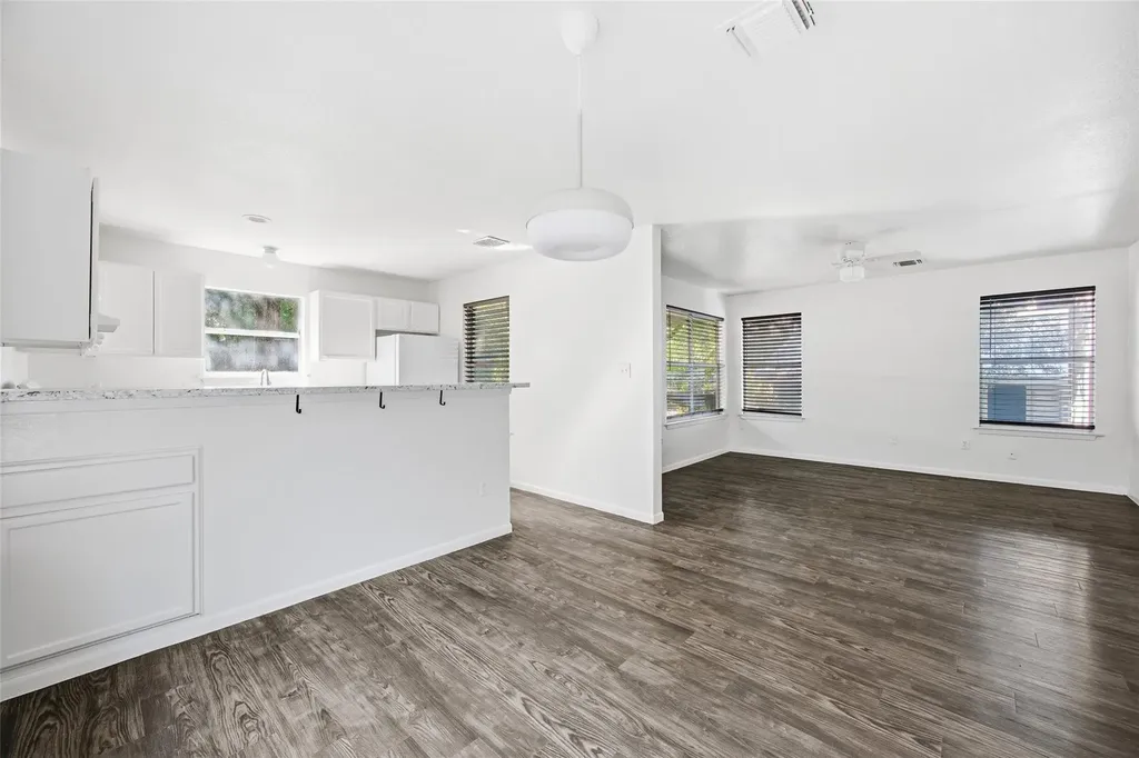 1106 Delano Street Austin TX 78721