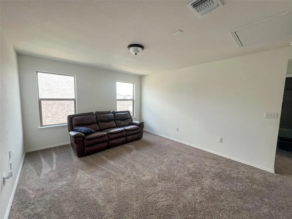 221 Summit Drive Lockhart TX 78644