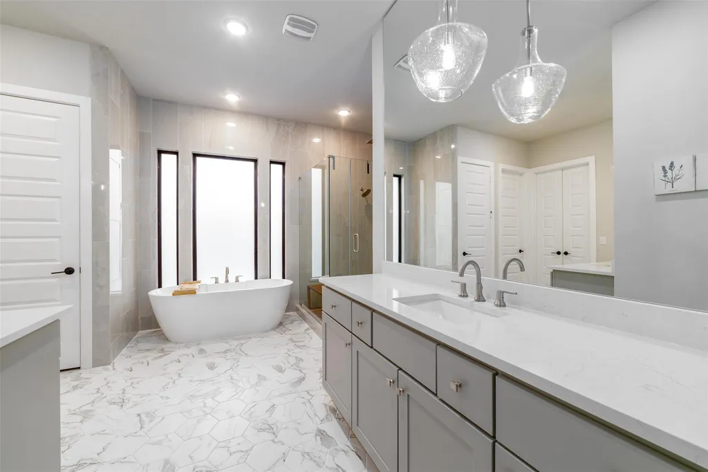 903 Tomichi Trail Austin TX 78738