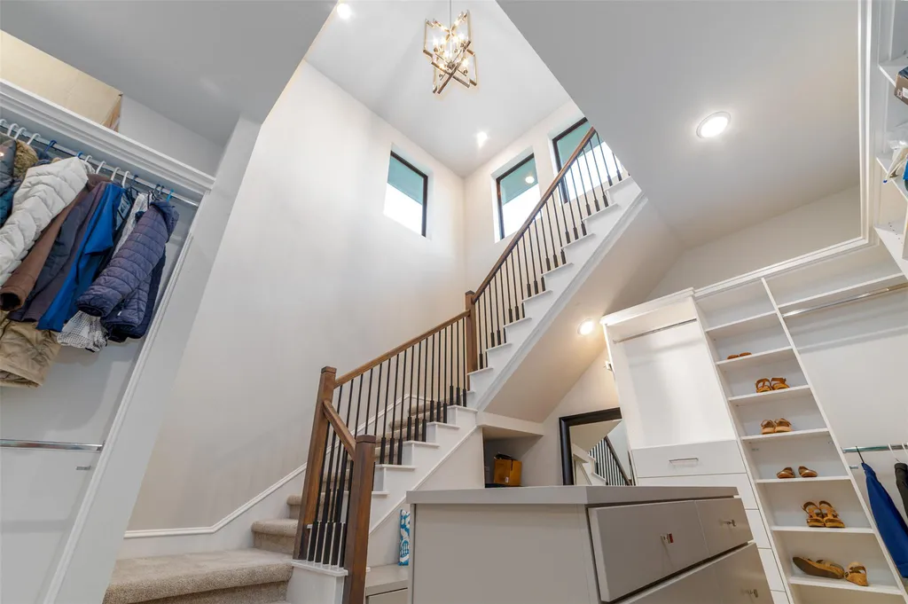 903 Tomichi Trail Austin TX 78738