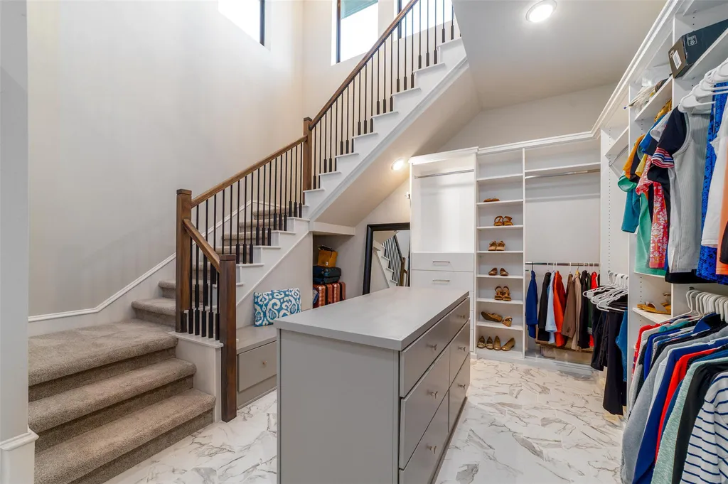 903 Tomichi Trail Austin TX 78738