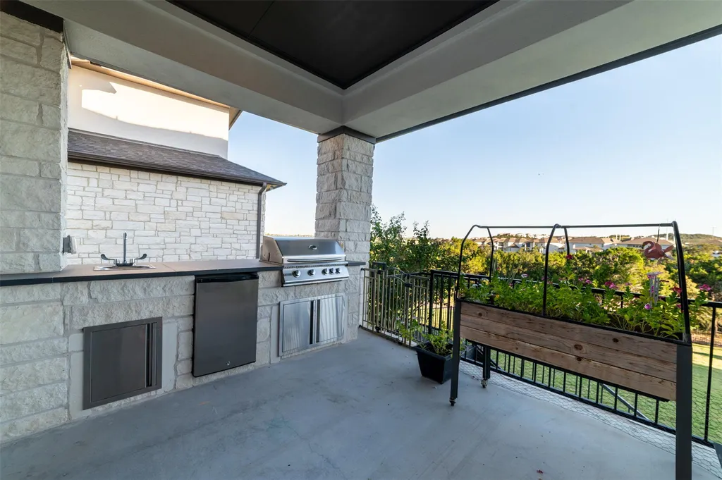 903 Tomichi Trail Austin TX 78738