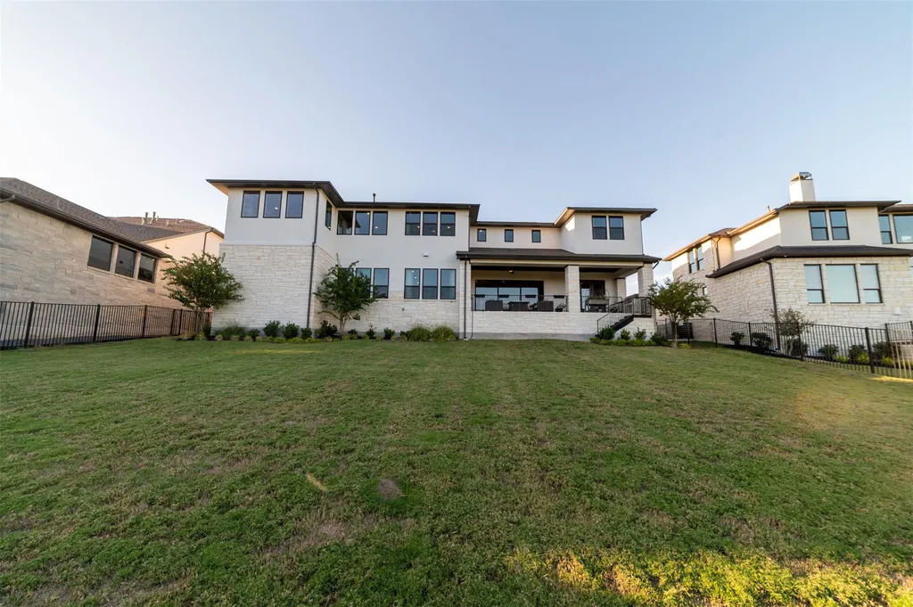 903 Tomichi Trail Austin TX 78738