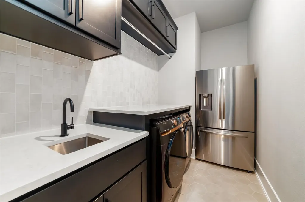 903 Tomichi Trail Austin TX 78738