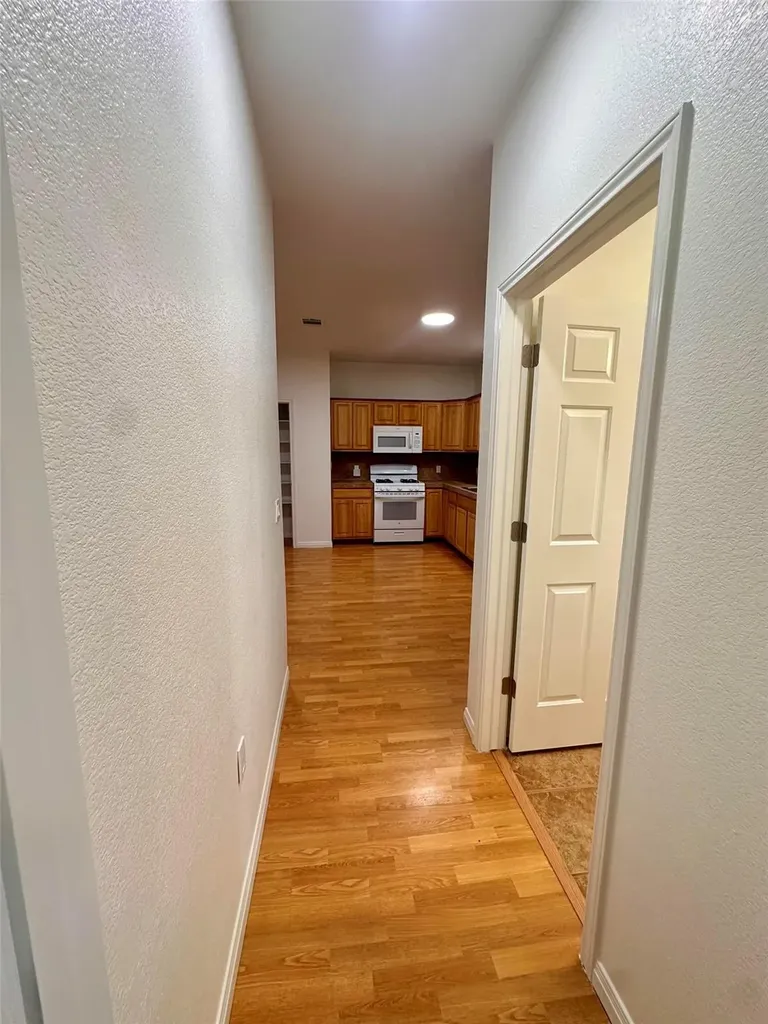 4713 A Santa Anna Street Austin TX 78721