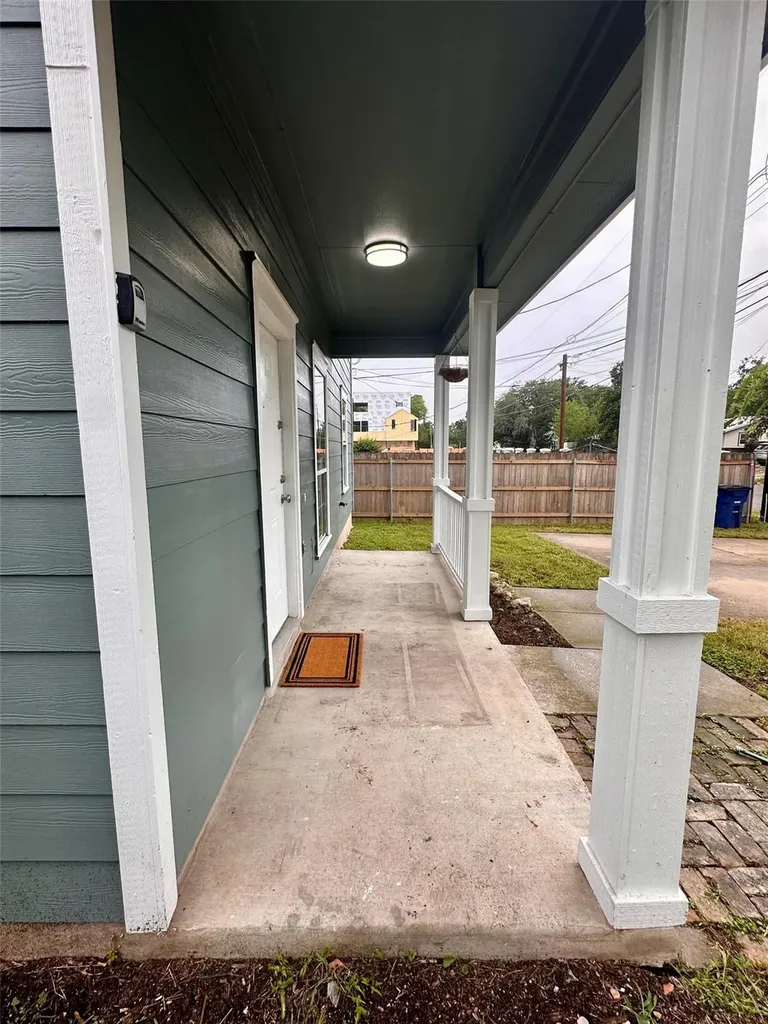 4713 A Santa Anna Street Austin TX 78721