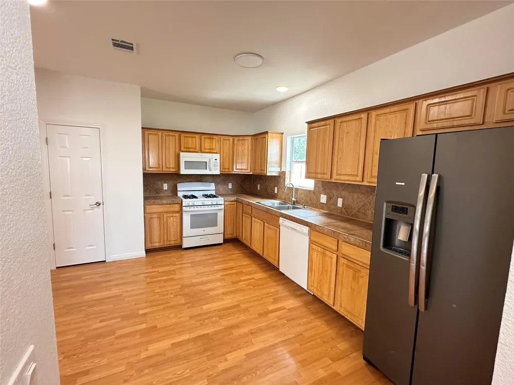 4713 Santa Anna Street Austin TX 78721