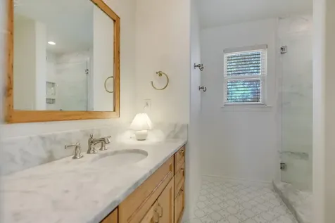 316 Mountain View Sunrise Beach TX 78643