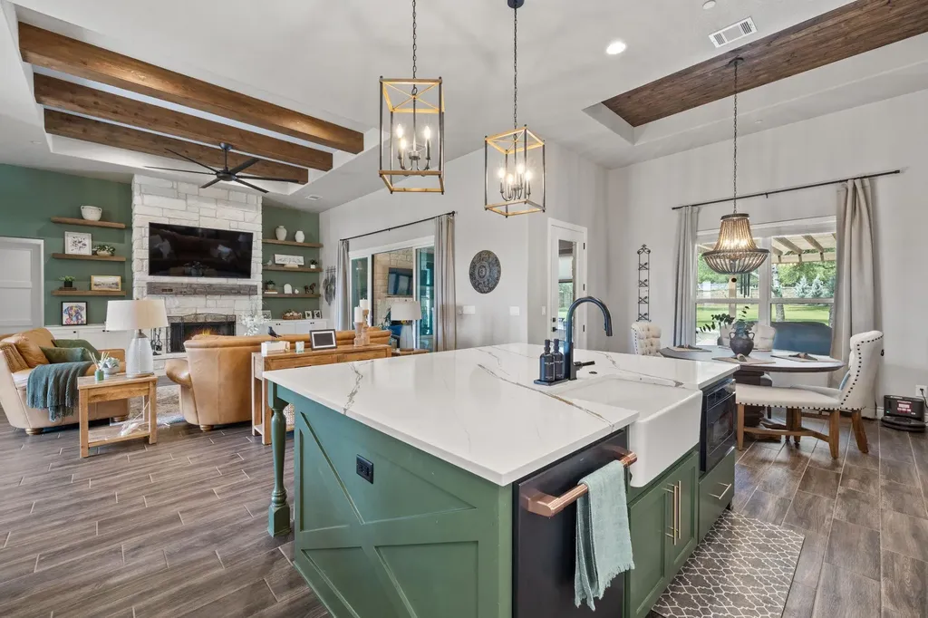 104 Lower Cedar Cove Georgetown TX 78633