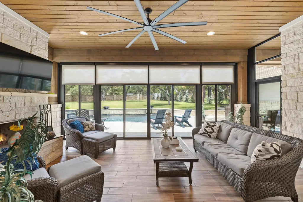 104 Lower Cedar Cove Georgetown TX 78633
