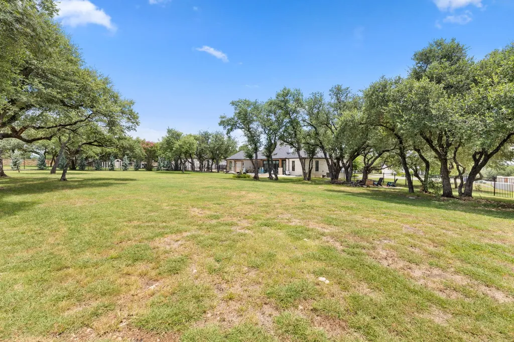 104 Lower Cedar Cove Georgetown TX 78633