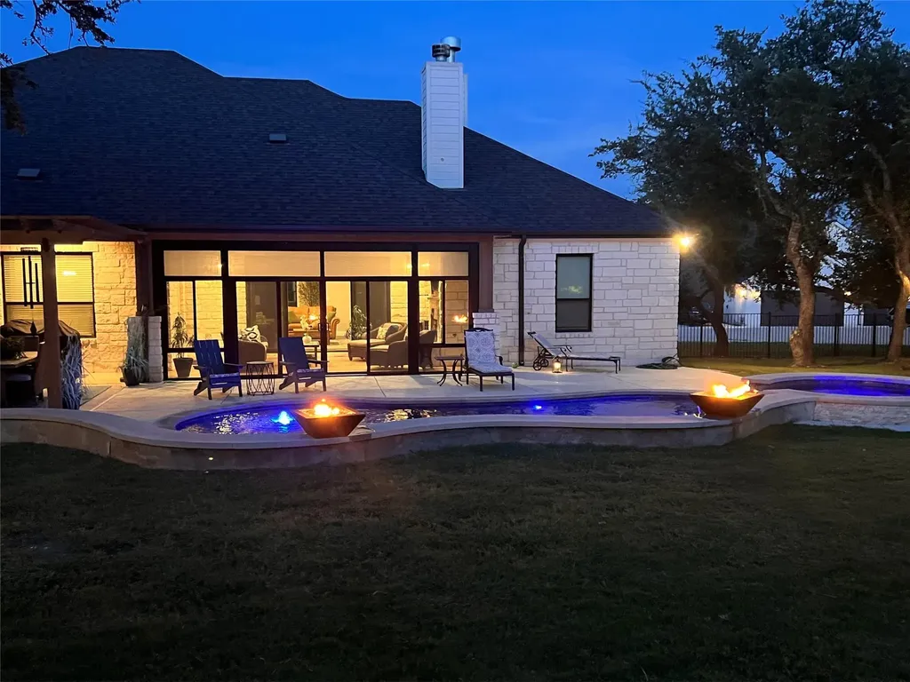104 Lower Cedar Cove Georgetown TX 78633