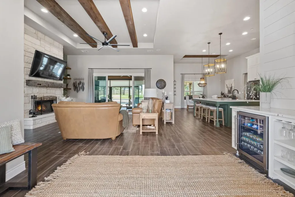 104 Lower Cedar Cove Georgetown TX 78633