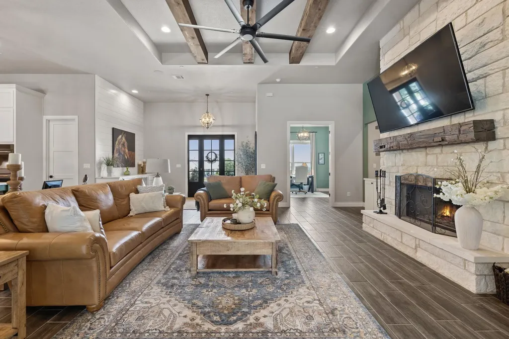 104 Lower Cedar Cove Georgetown TX 78633