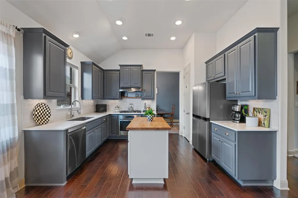 2732 Florin Cove Round Rock TX 78665