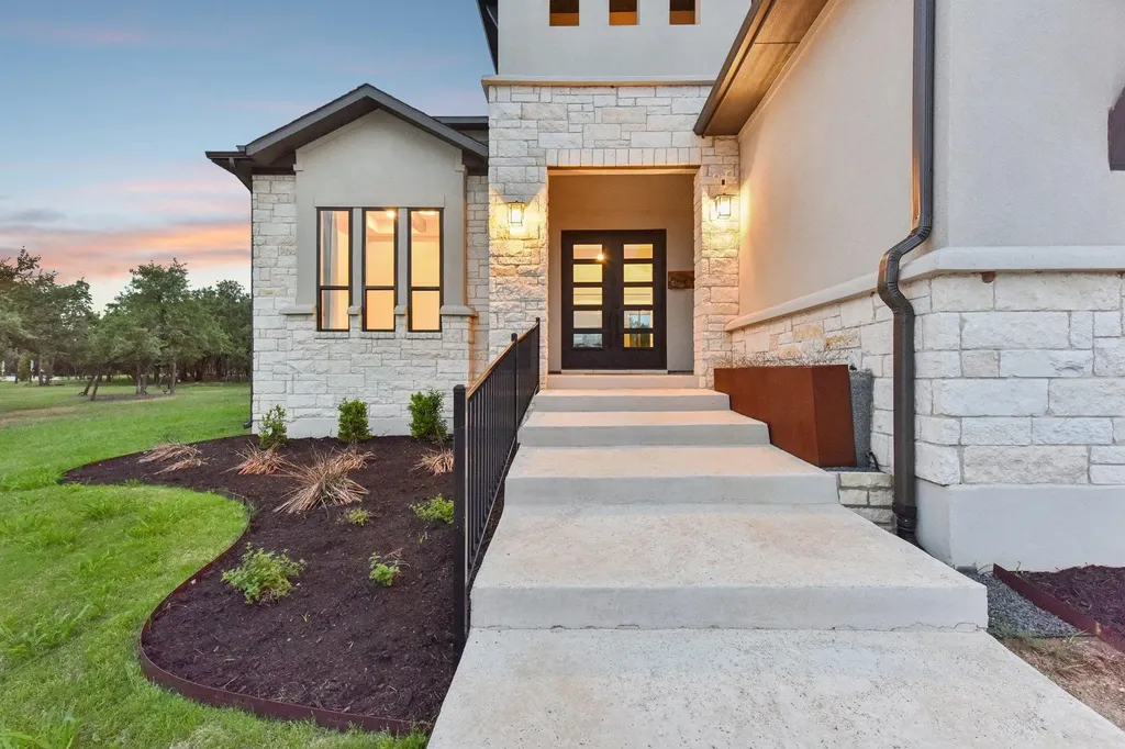 216 Spence Lane Liberty Hill TX 78642