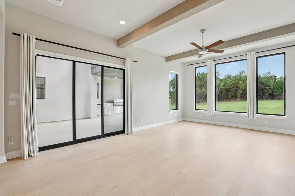216 Spence Lane Liberty Hill TX 78642
