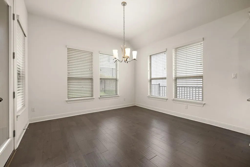 4705 Napoli Shore Drive Leander TX 78641