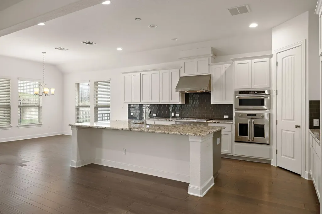 4705 Napoli Shore Drive Leander TX 78641