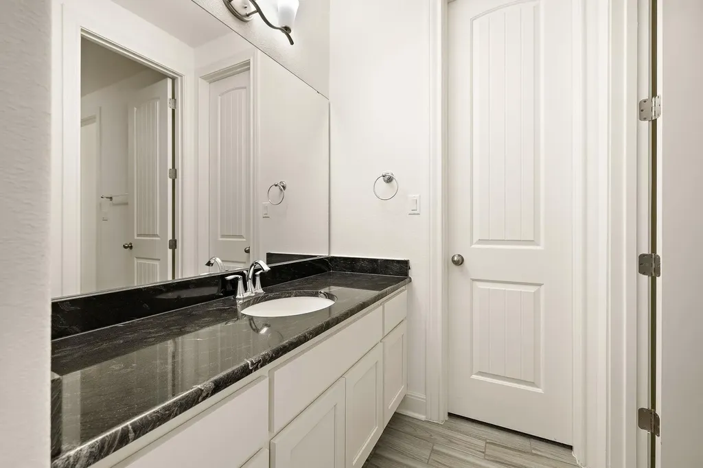 4705 Napoli Shore Drive Leander TX 78641