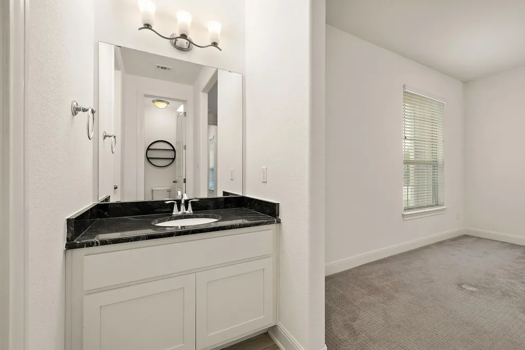 4705 Napoli Shore Drive Leander TX 78641