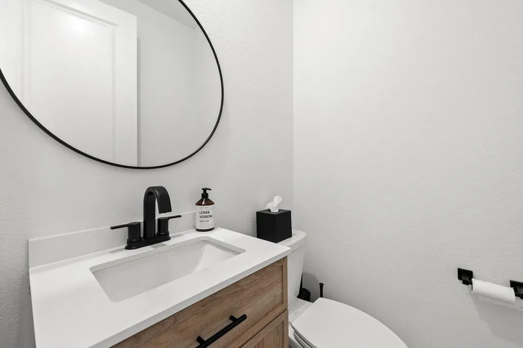 365 Pear Tree Lane Austin TX 78737