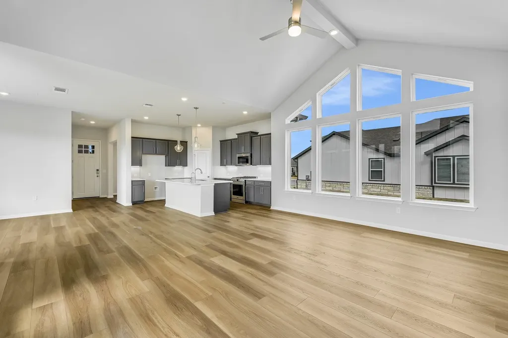 8515 Dongan Drive Austin TX 78744