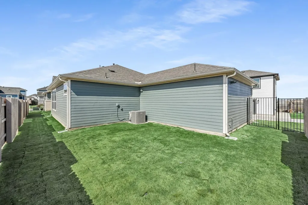 8515 Dongan Drive Austin TX 78744