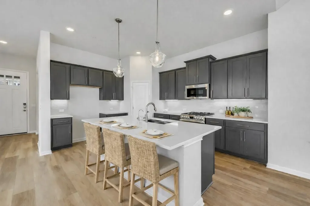 8515 Dongan Drive Austin TX 78744