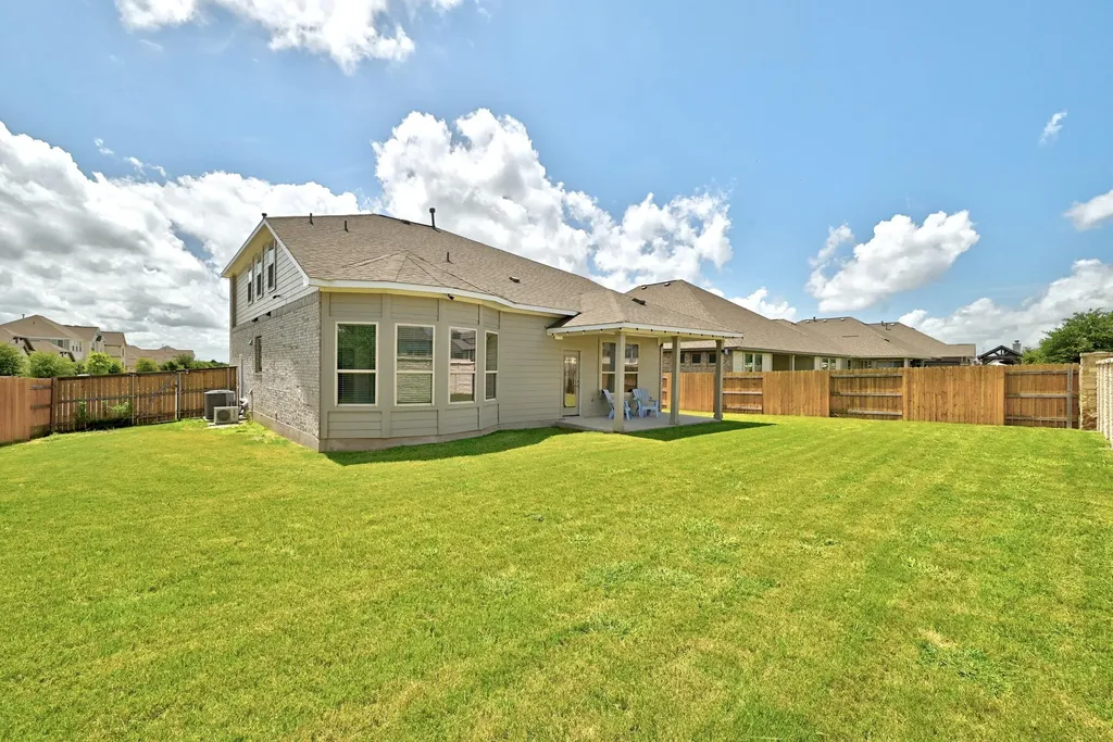 20324 Clare Island Bend Pflugerville TX 78660