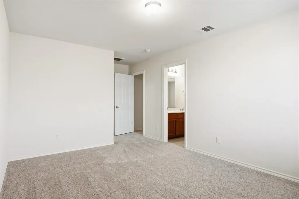 716 S San Marcos Street Manor TX 78589
