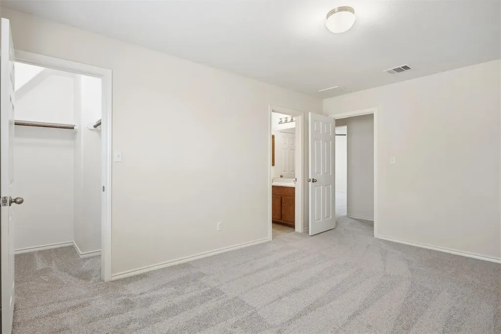 716 S San Marcos Street Manor TX 78589