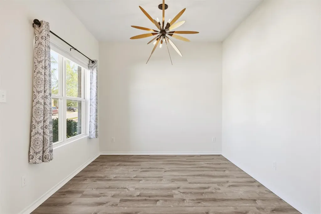 716 S San Marcos Street Manor TX 78589