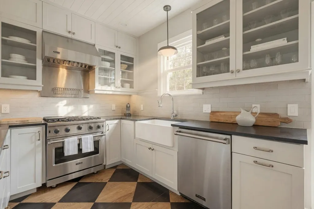 804 W 30 1/2 Street Austin TX 78705
