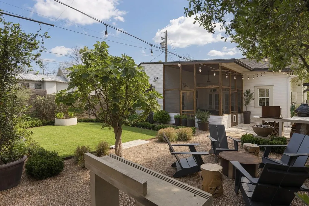 804 W 30 1/2 Street Austin TX 78705