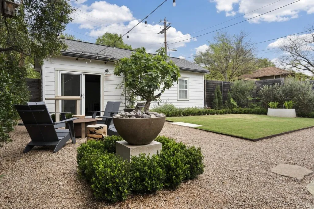 804 W 30 1/2 Street Austin TX 78705