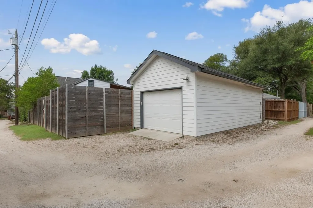 804 W 30 1/2 Street Austin TX 78705