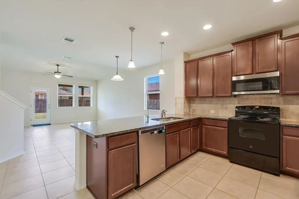 16805 Bridgefarmer Boulevard Pflugerville TX 78660