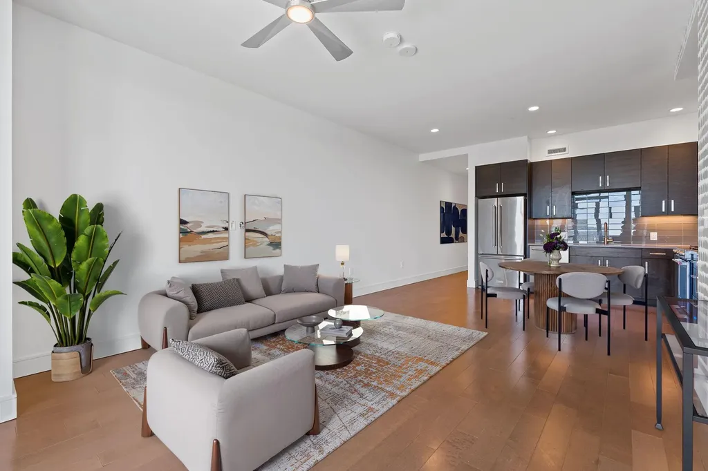 222 West Avenue Austin TX 78701