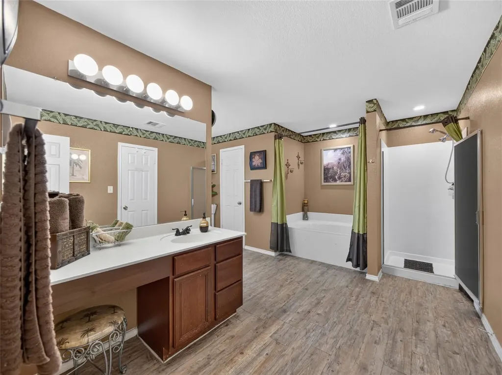 804 Cisco Valley Cove Round Rock TX 78664