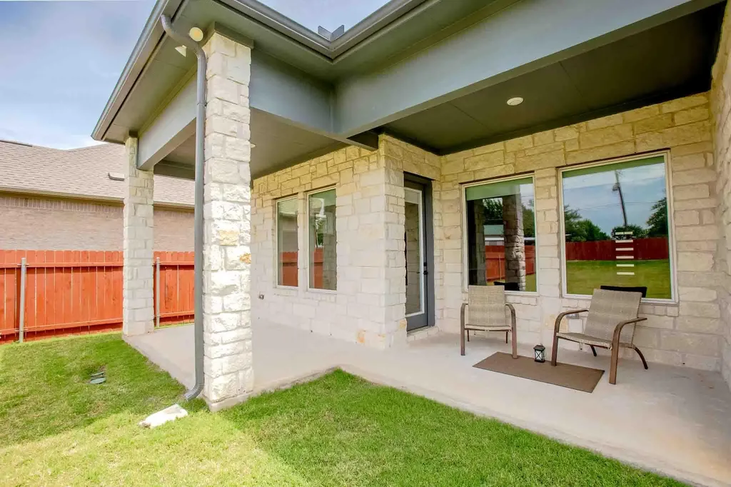 1314 Cardinal Lane Round Rock TX 78681