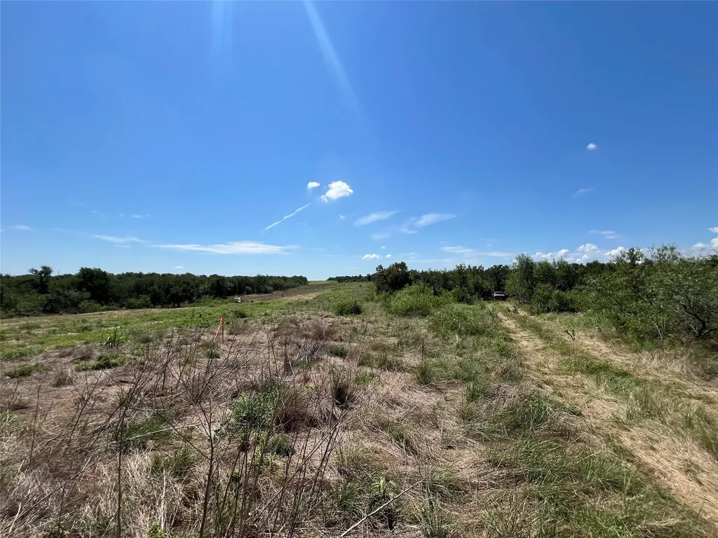 2600 Cr 466 Elgin TX 78621