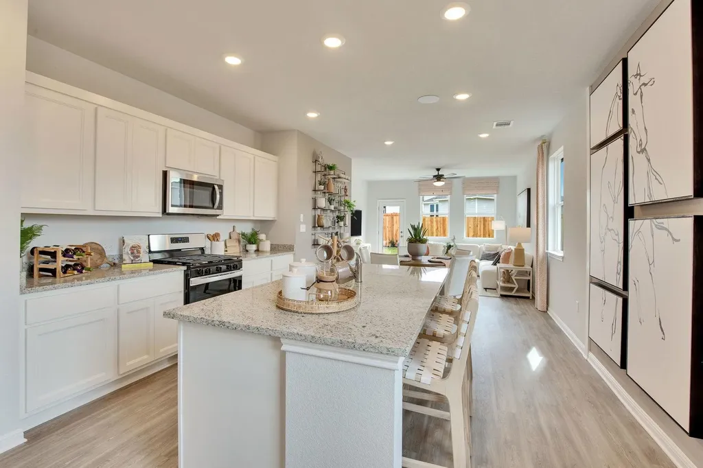 12000 Ellena Cove Austin TX 78747