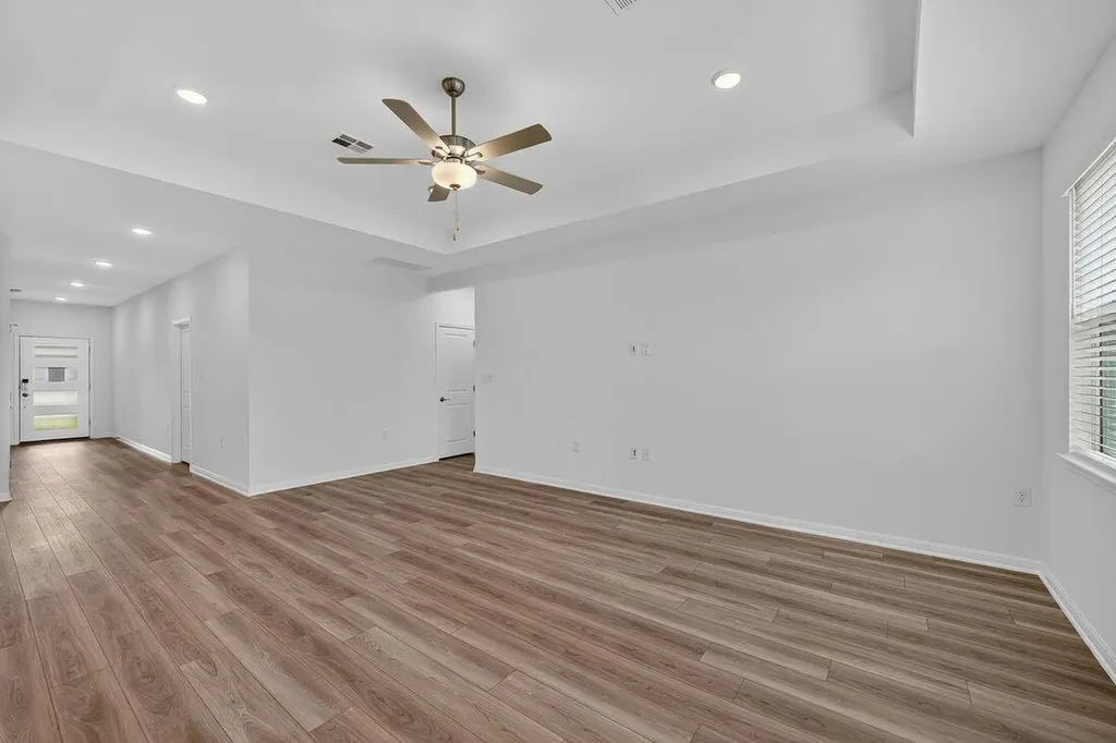 1709 Lorant Lane Pflugerville TX 78660