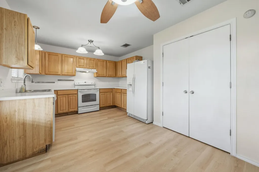141 Meadow Park Drive Georgetown TX 78626