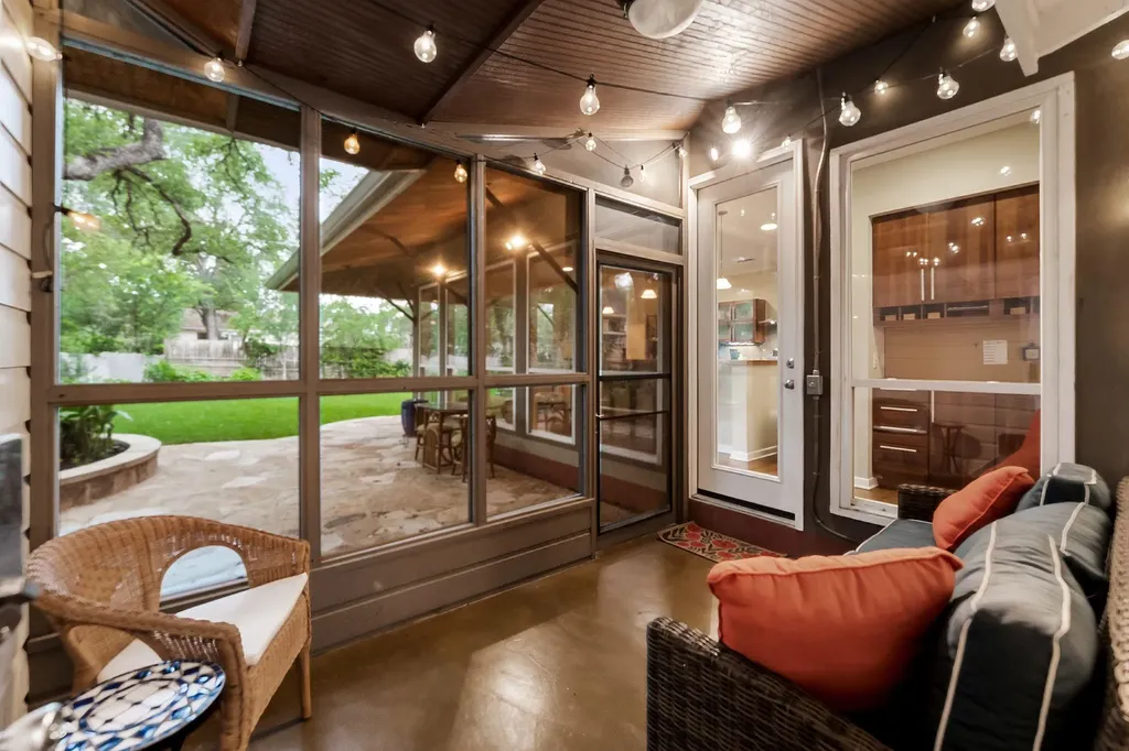 1902 W 41st Street Austin TX 78731