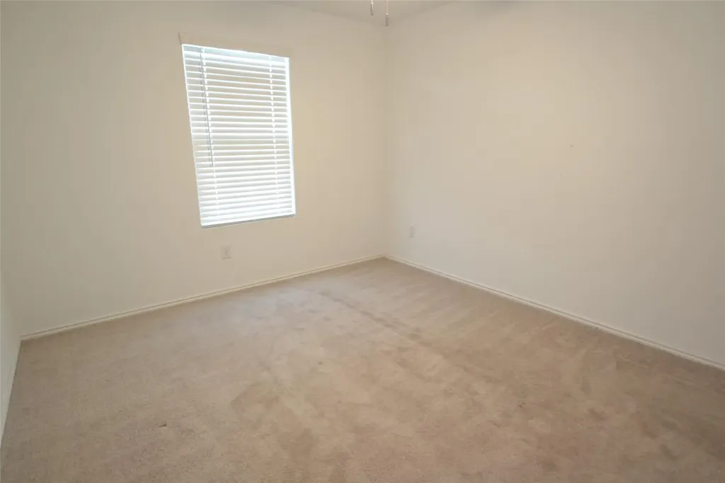 600 Clear Sky Drive Lockhart TX 78644